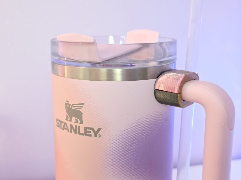 Stanley Cup Straw Holder