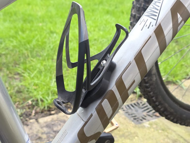 Chipolo Bottle Cage Mount