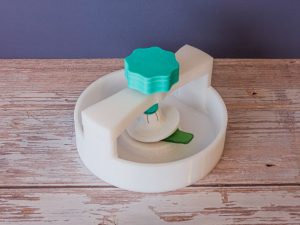 glass drilling dish